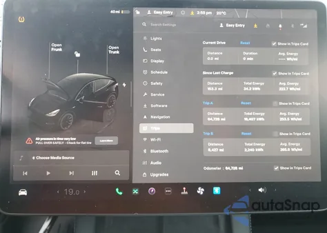 2024 Tesla Model Y из США, поврежденный, VIN 7SAYGDED3RF091266